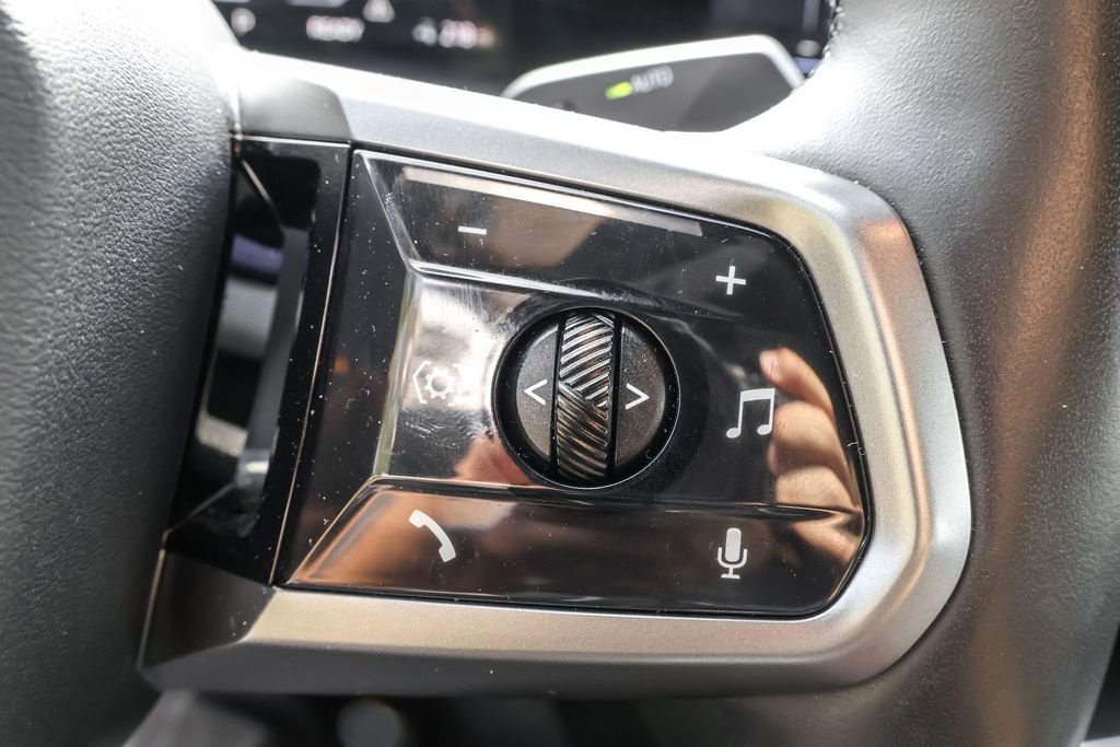 Used 2024 BMW i5 eDrive40i w/ M Sport Package image 38