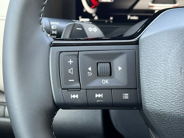 New 2026 Nissan Pathfinder SL image 20