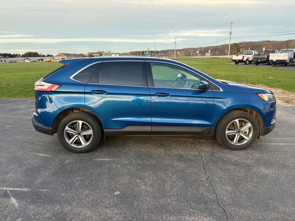 Used 2024 Ford Edge SEL w/ Convenience Package image 7