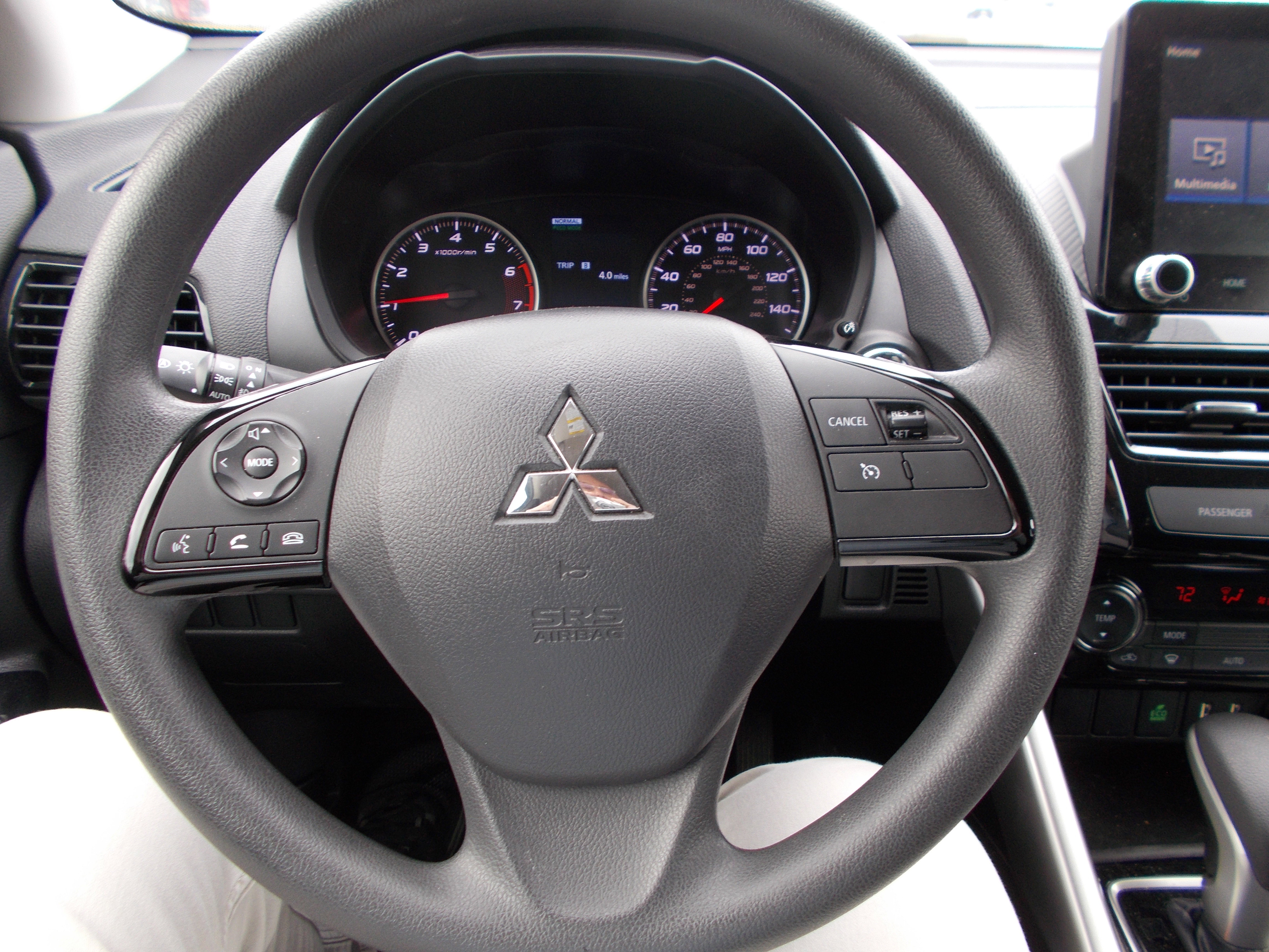 Used 2024 Mitsubishi Eclipse Cross LE AWD/4WD image 14