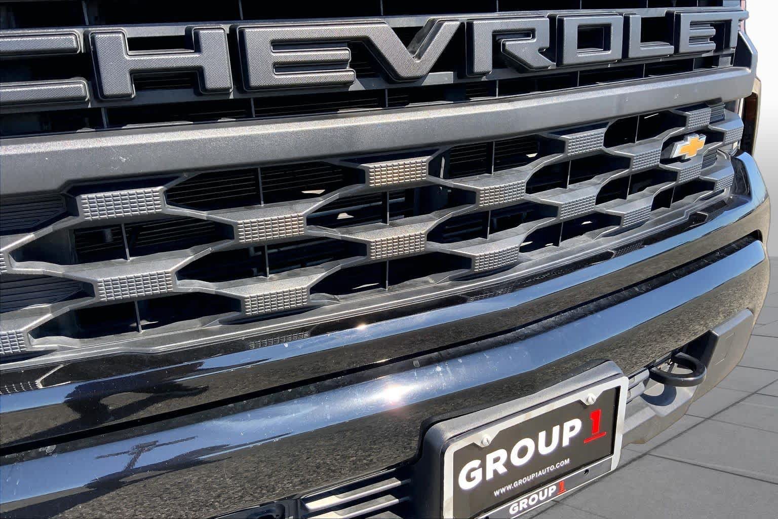 Used 2025 Chevrolet Silverado 1500 Custom RWD image 29