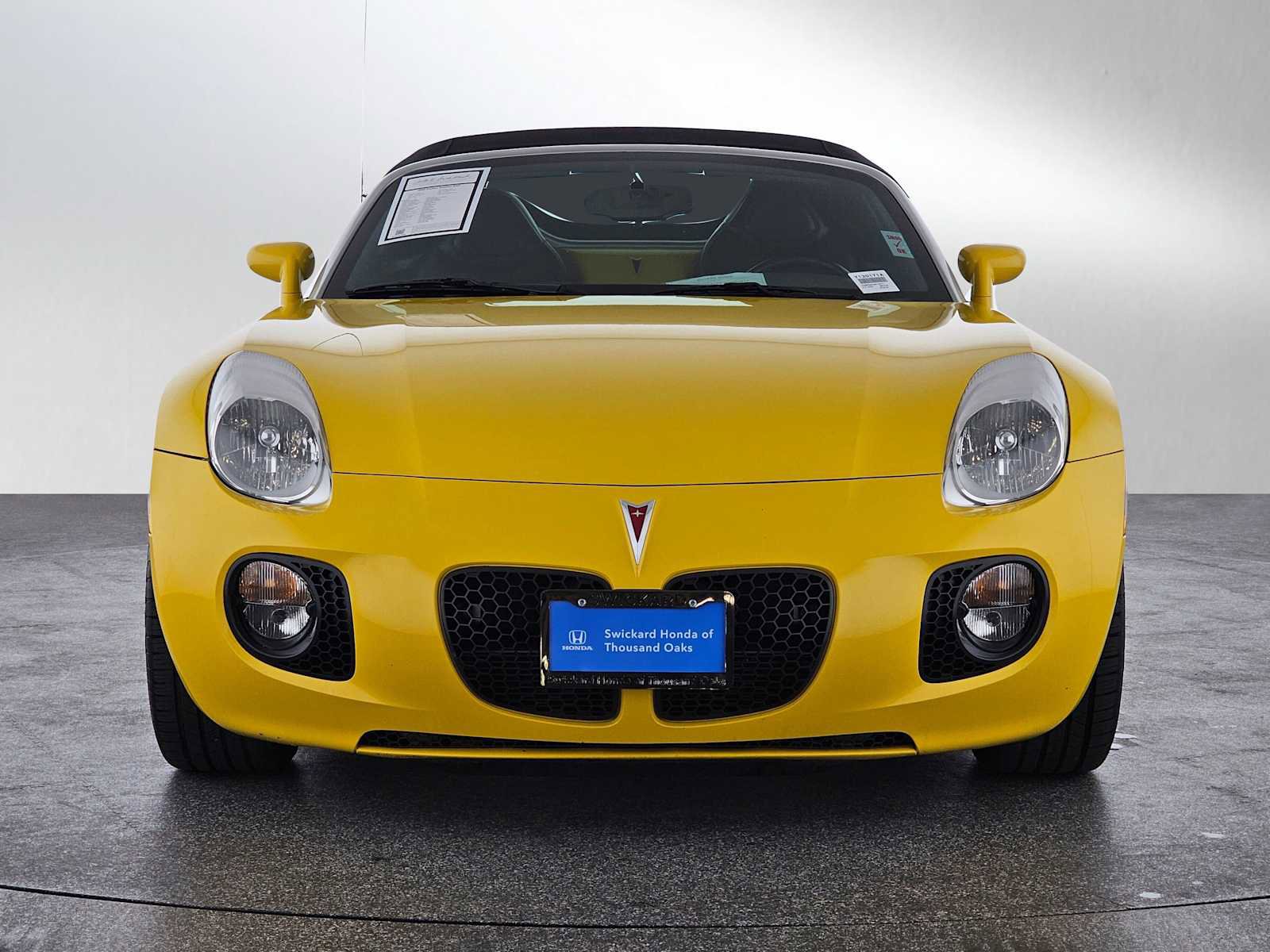 Used 2008 Pontiac Solstice GXP w/ Premium Package image 8