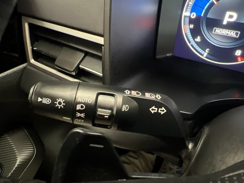 Used 2024 Mitsubishi Outlander SEL AWD/4WD image 22