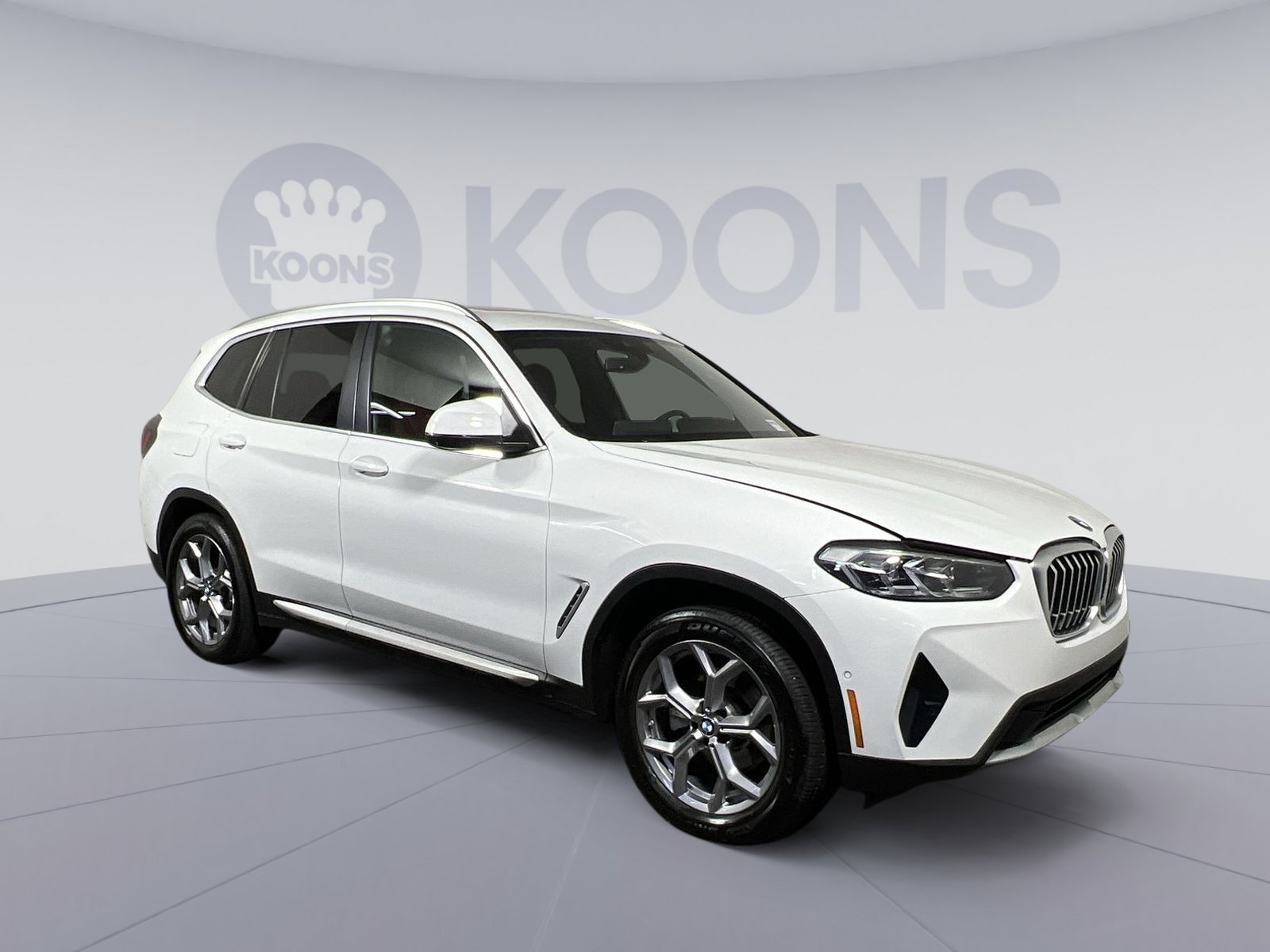 Used 2023 BMW X3 xDrive30i w/ Premium Package AWD/4WD image 2