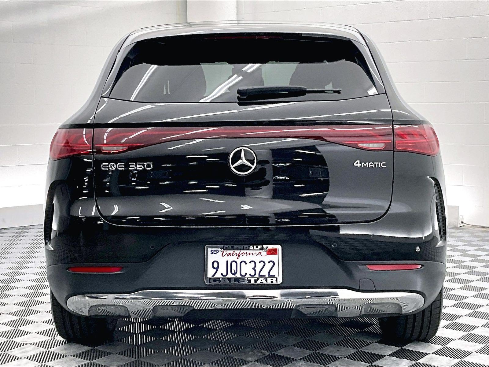 Used 2023 Mercedes-Benz EQE 350+ 4MATIC SUV image 3