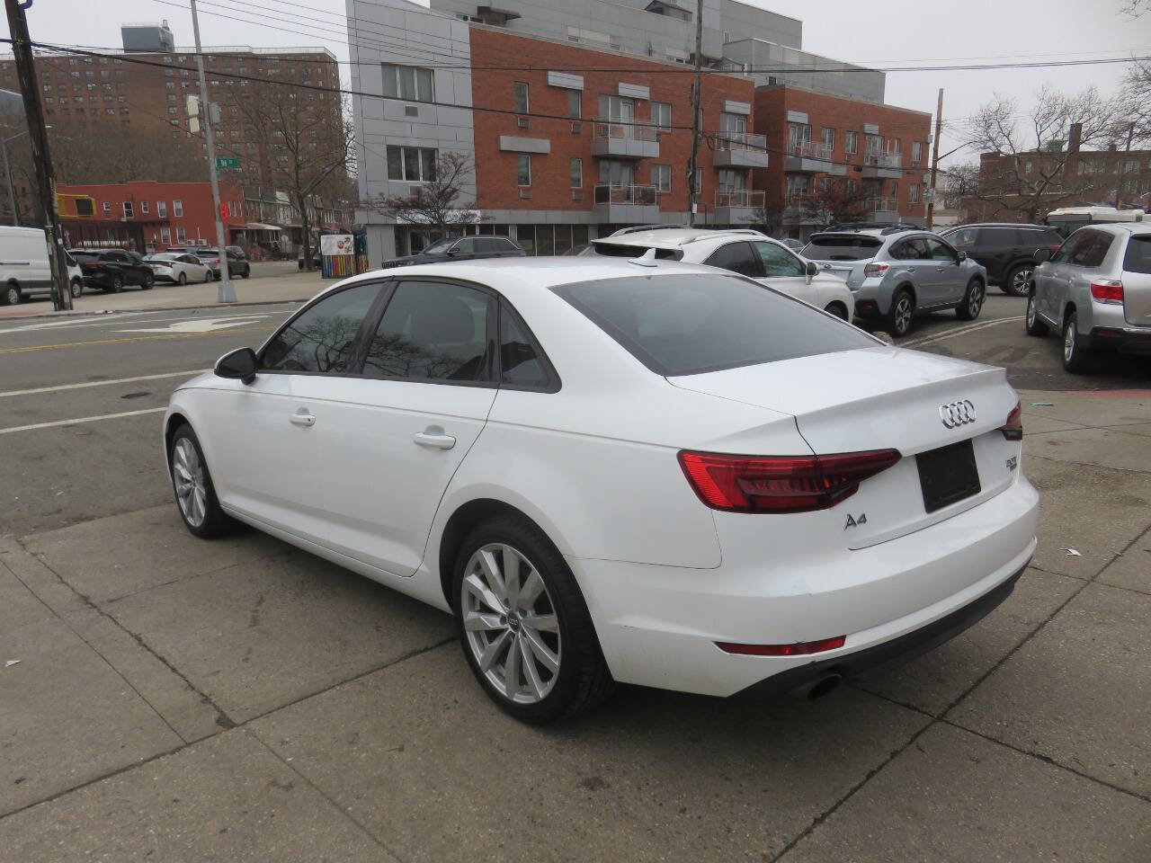 Used 2017 Audi A4 2.0T Ultra Premium w/ Convenience Package FWD image 5