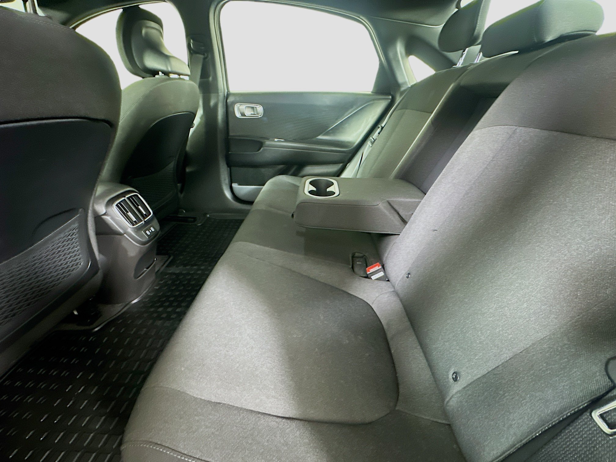 Used 2024 Hyundai Ioniq 6 SE RWD image 26