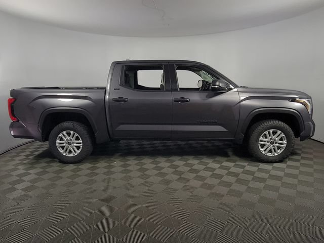 Used 2023 Toyota Tundra SR5 w/ SR5 Convenience Package AWD/4WD image 11