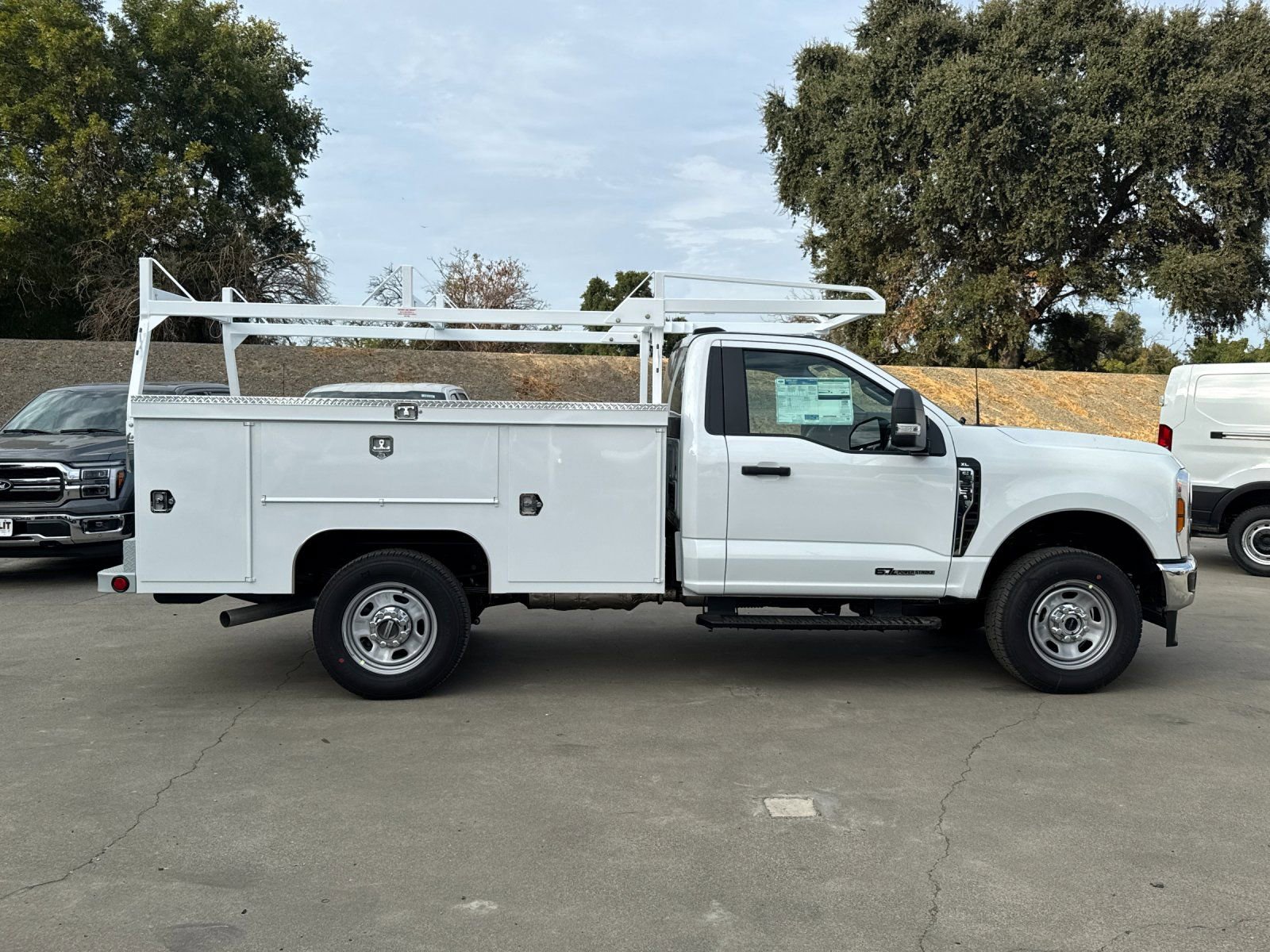 New 2026 Ford F350 XL w/ XL Chrome Package image 2