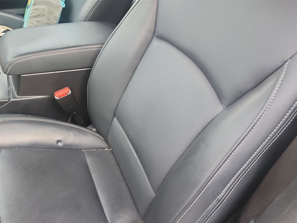 Used 2016 Subaru Legacy 2.5i Limited AWD/4WD image 10