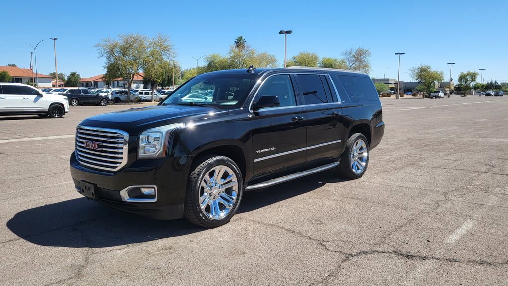 Used 2019 GMC Yukon XL SLT w/ Premium Edition image 4