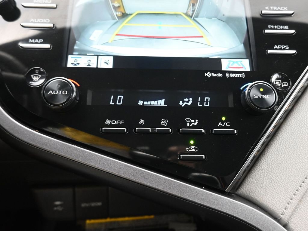Used 2019 Toyota Camry XLE FWD image 20