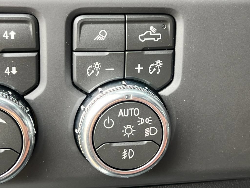 New 2026 GMC Sierra 3500 Denali Ultimate AWD/4WD image 30