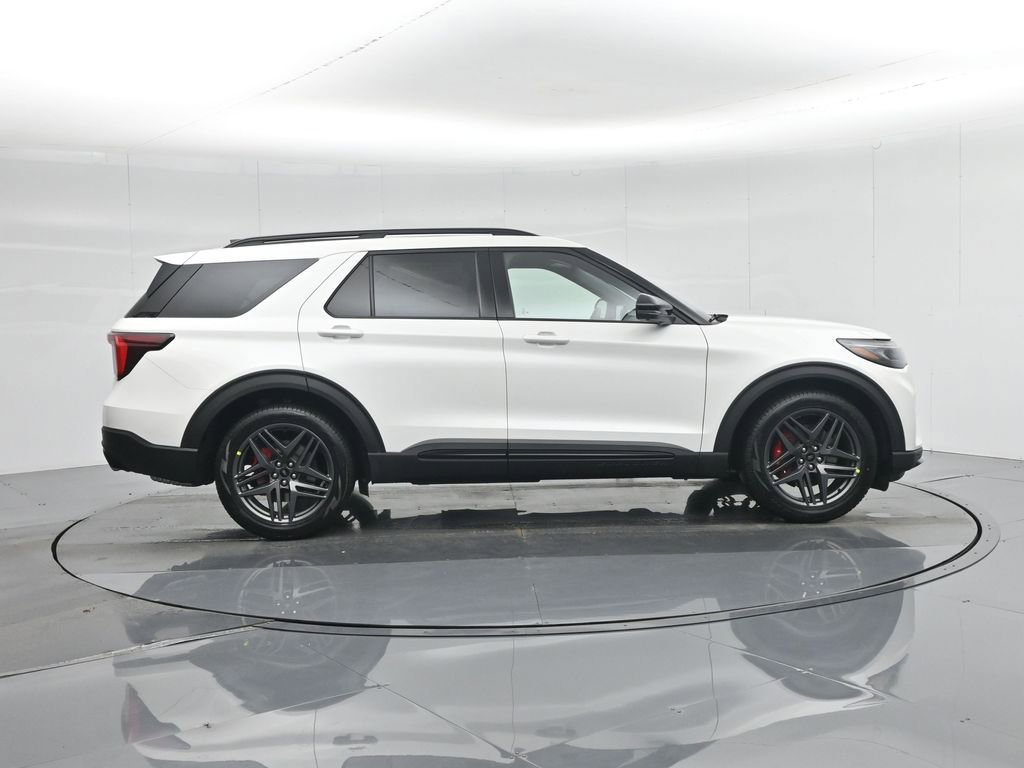 New 2026 Ford Explorer ST w/ Sun And Sound Package image 28