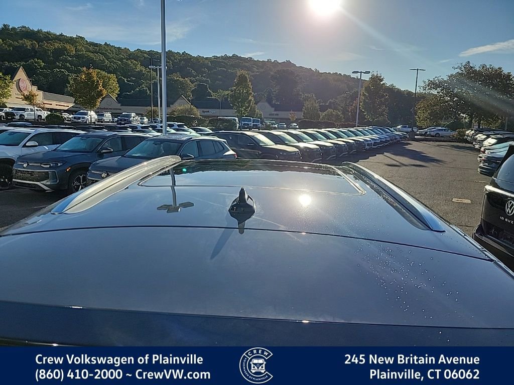 New 2026 Volkswagen Atlas Cross Sport SE image 14