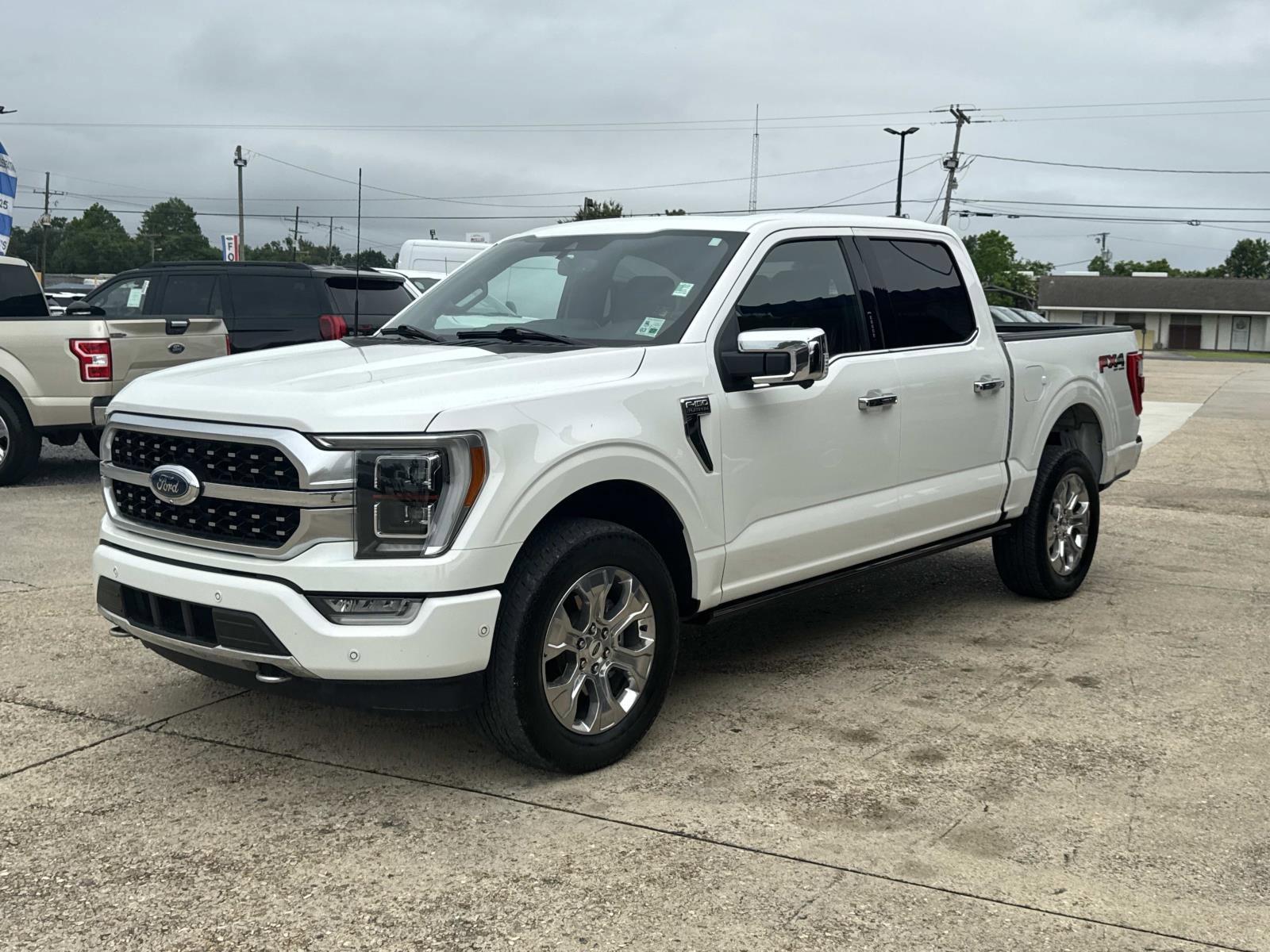 Used 2022 Ford F150 Platinum w/ Equipment Group 701A High AWD/4WD image 3