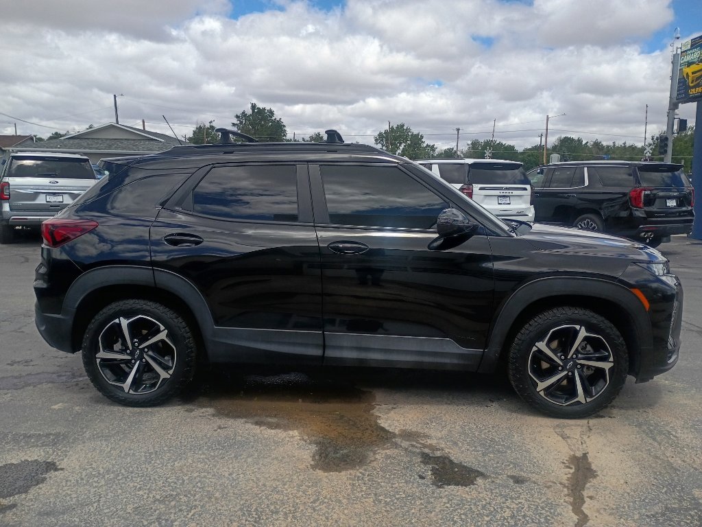 Used 2023 Chevrolet TrailBlazer RS w/ Sun and Liftgate Package AWD/4WD image 5