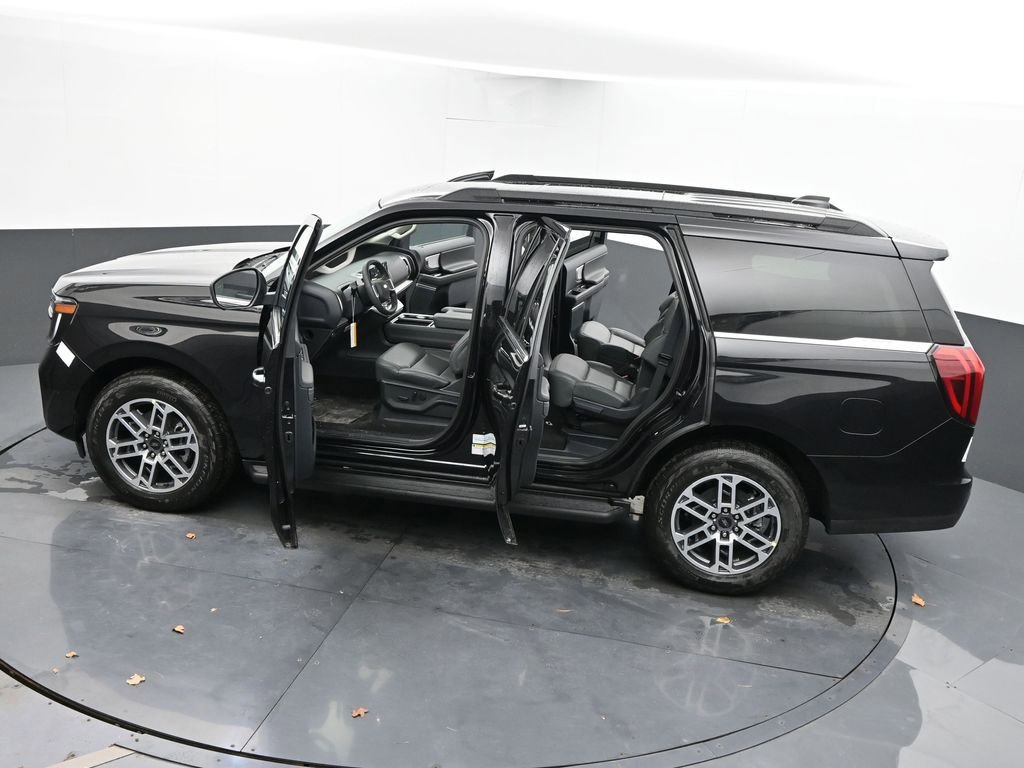 New 2026 Ford Expedition Active image 60