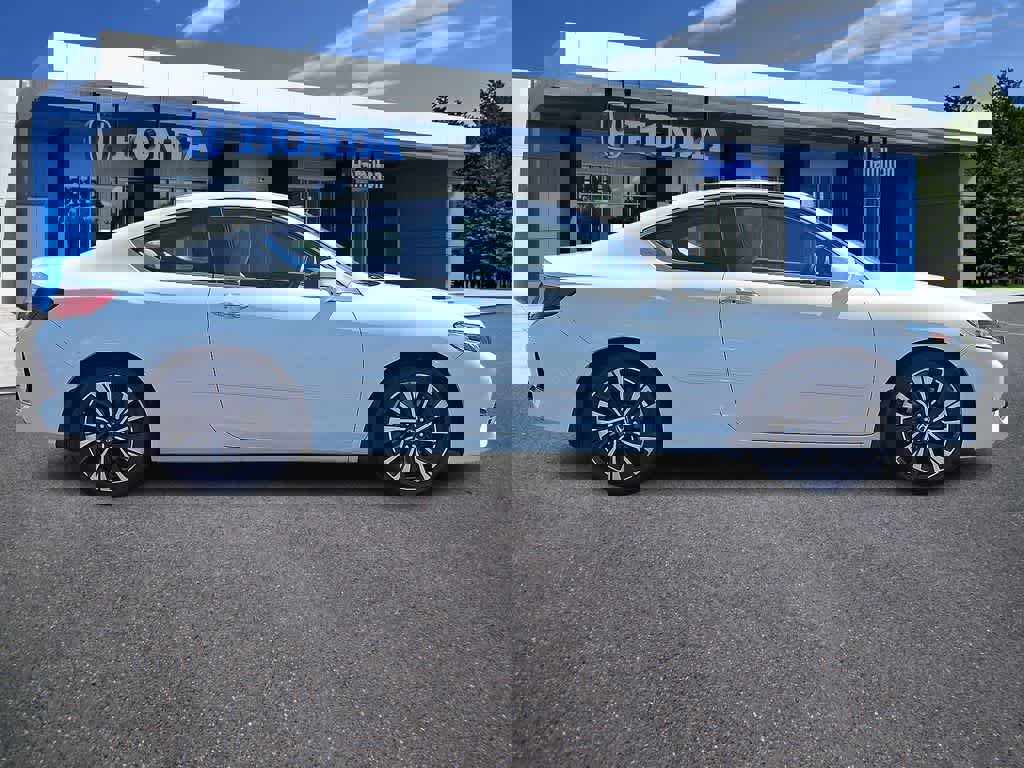 Used 2016 Honda Accord EX-L image 25