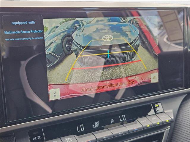 New 2025 Toyota Camry SE image 12