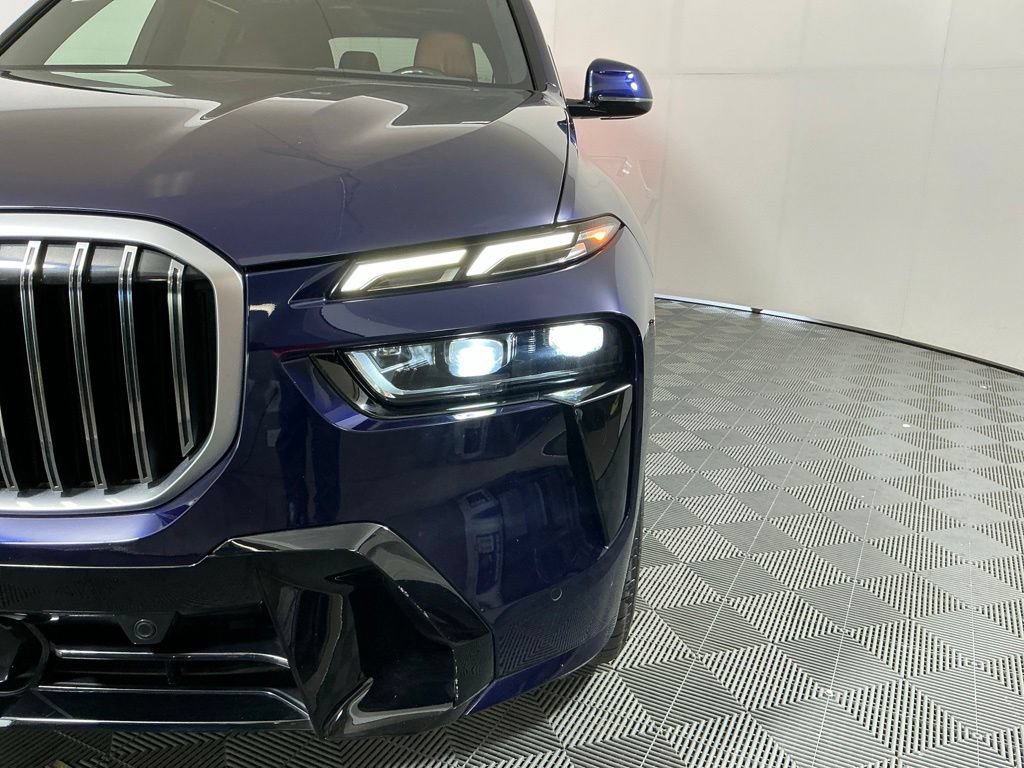 Certified 2024 BMW X7 xDrive40i w/ M Sport Package AWD/4WD image 8