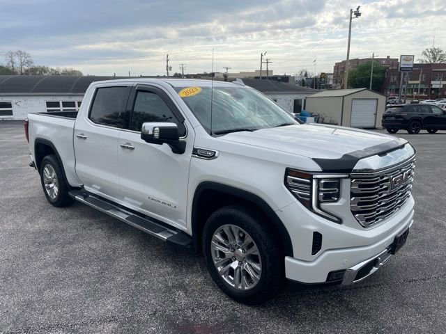 Used 2023 GMC Sierra 1500 Denali w/ Technology Package image 3