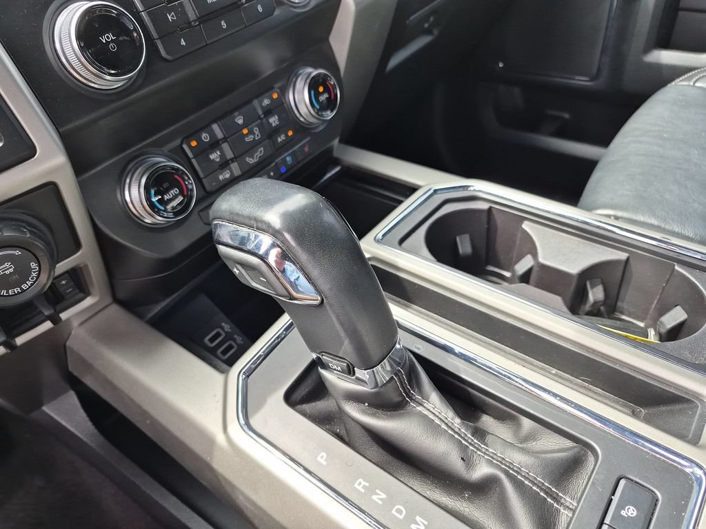 Used 2019 Ford F150 Lariat w/ Equipment Group 502A Luxury AWD/4WD image 20