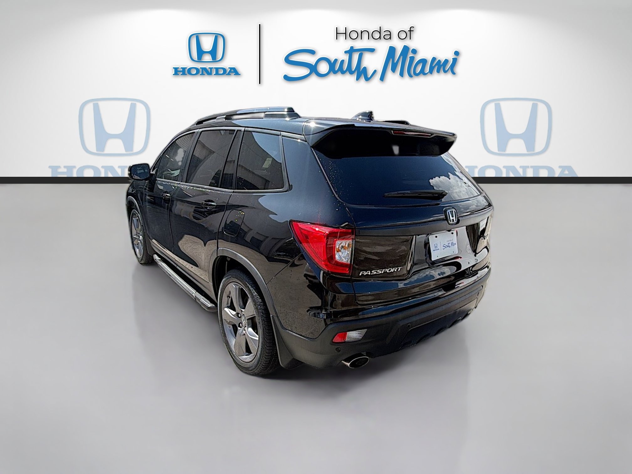 Certified 2021 Honda Passport Touring image 5