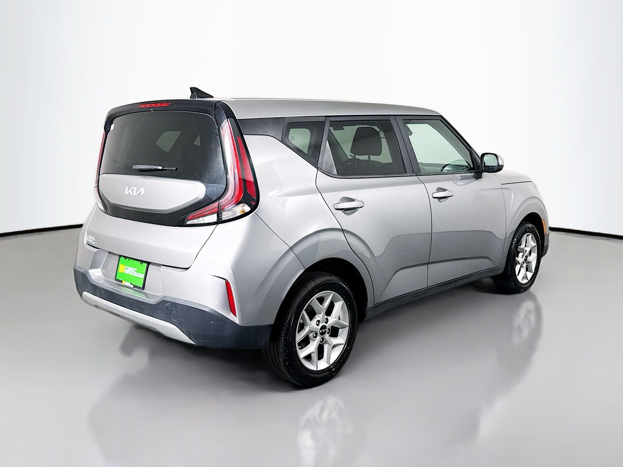 Used 2023 Kia Soul LX w/ Option Group 015 FWD image 10