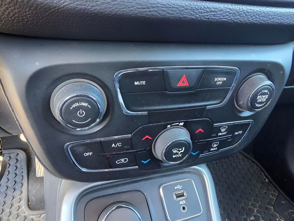 Used 2018 Jeep Compass Latitude w/ Popular Equipment Group image 21