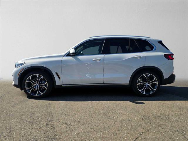 Used 2023 BMW X5 xDrive40i w/ Parking Assistance Package AWD/4WD image 6