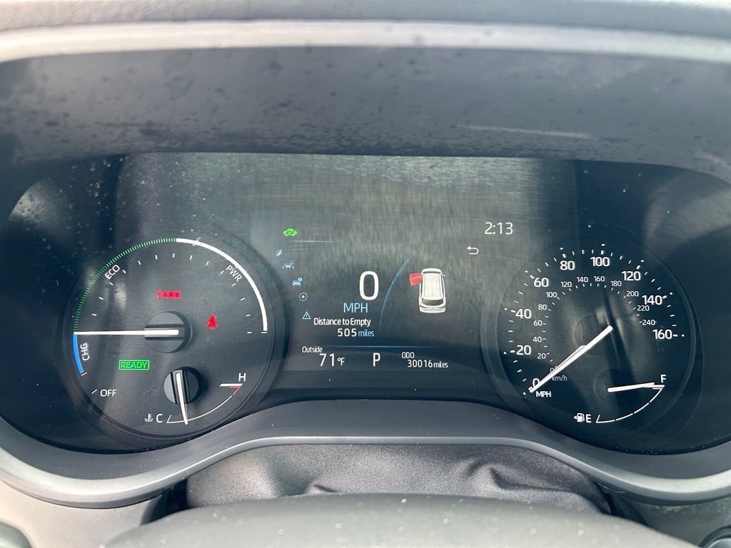 Used 2025 Toyota Sienna LE FWD image 16