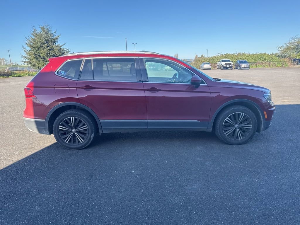 Used 2019 Volkswagen Tiguan SEL Premium image 7