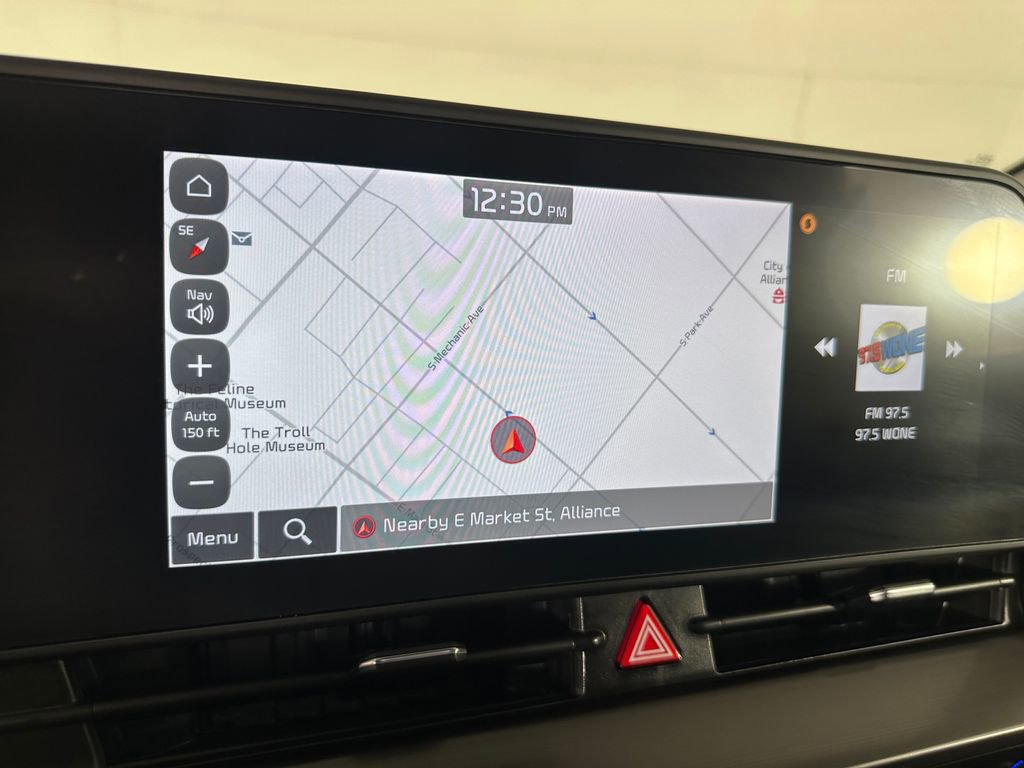 Used 2025 Kia Sportage EX w/ Premium Package image 14