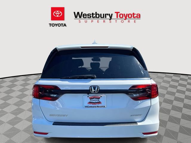 Used 2024 Honda Odyssey Sport image 5