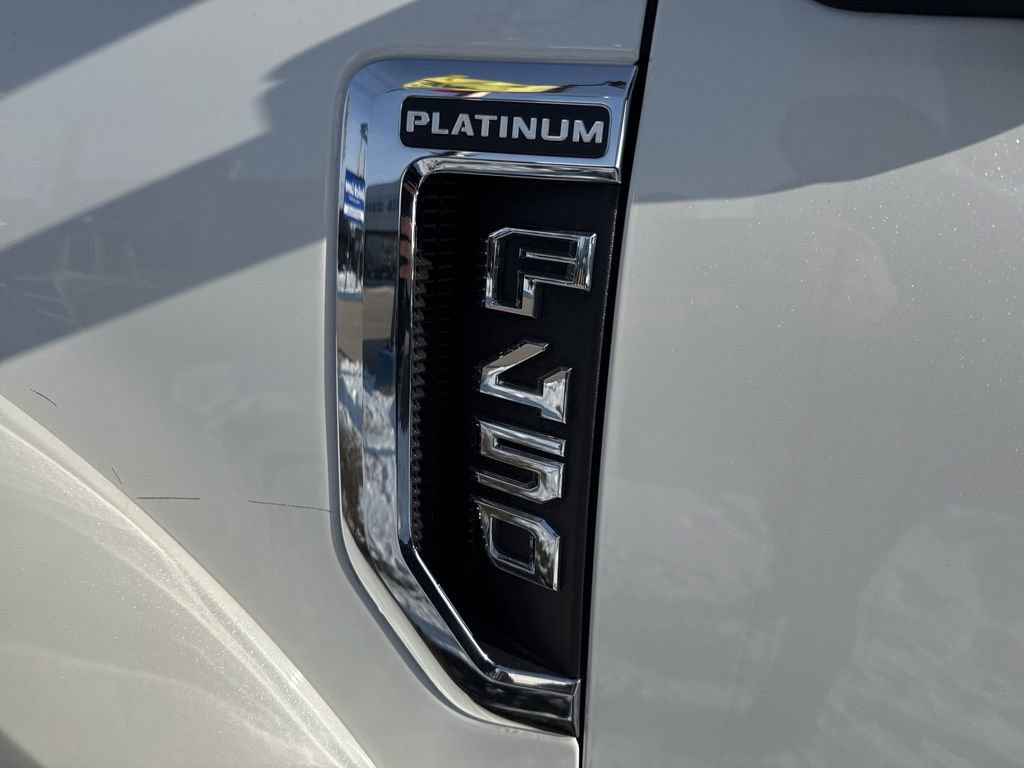 Used 2022 Ford F450 Platinum w/ FX4 Off-Road Package image 6