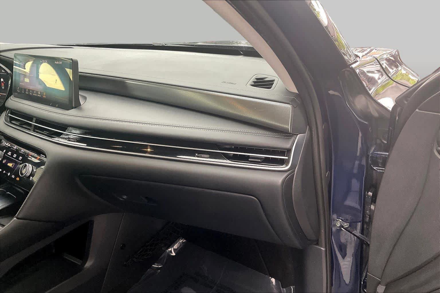 Used 2022 INFINITI QX60 Luxe w/ Cargo Package FWD image 19