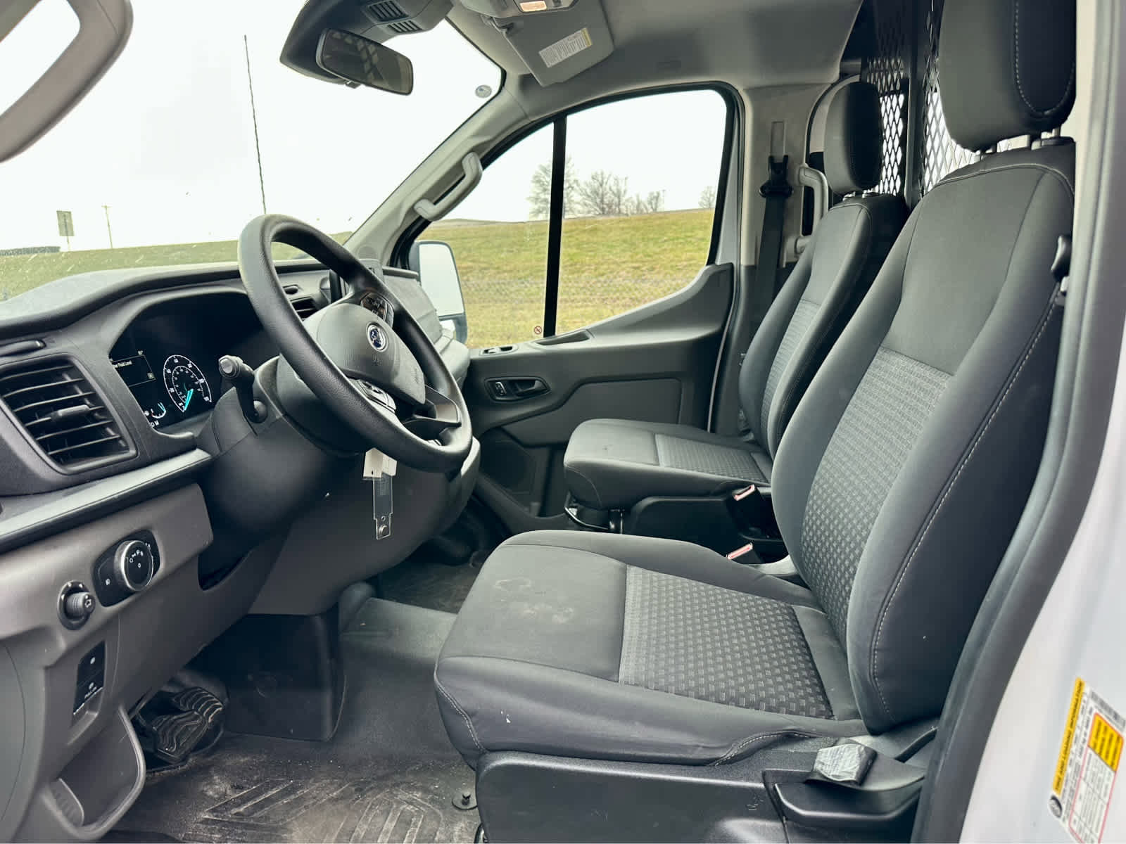 Used 2024 Ford Transit 250 Low Roof w/ Exterior Upgrade Package image 12