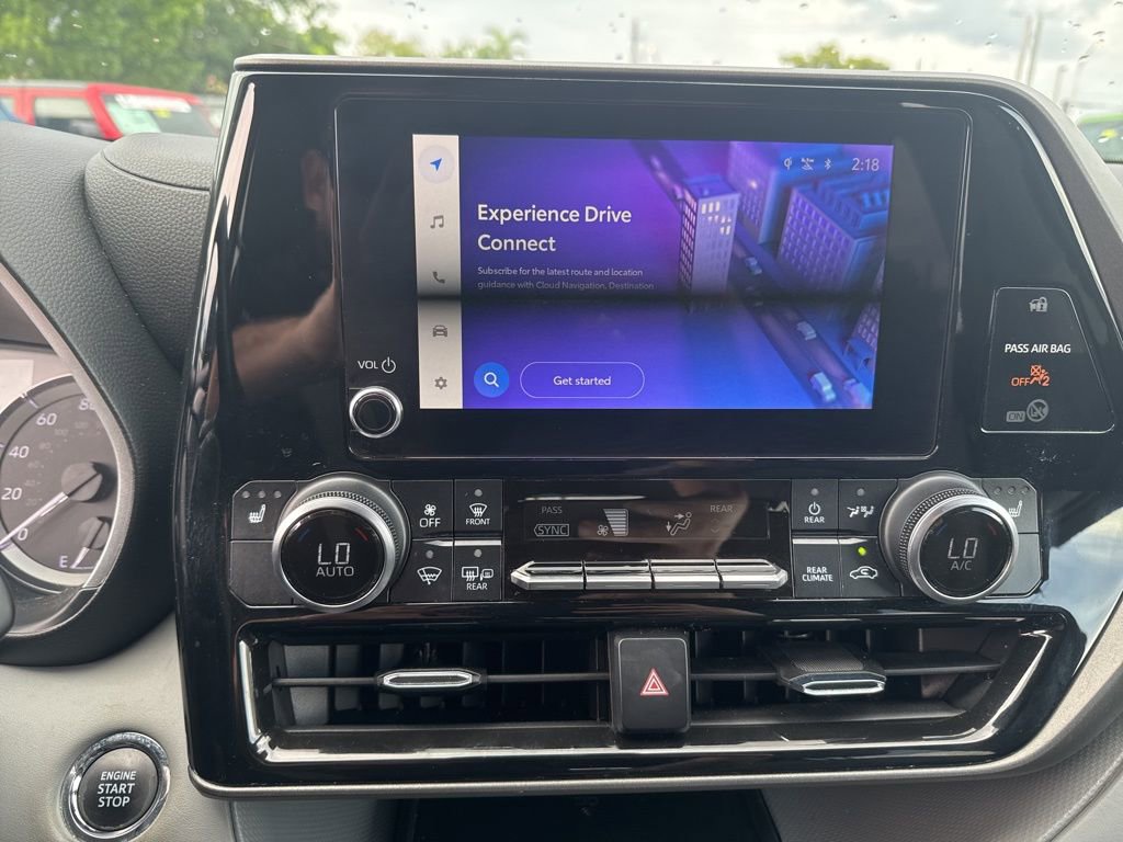 Used 2023 Toyota Highlander L image 21