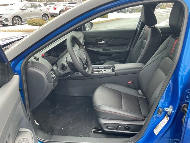 New 2026 Nissan Sentra SR w/ SR Premium Package image 11