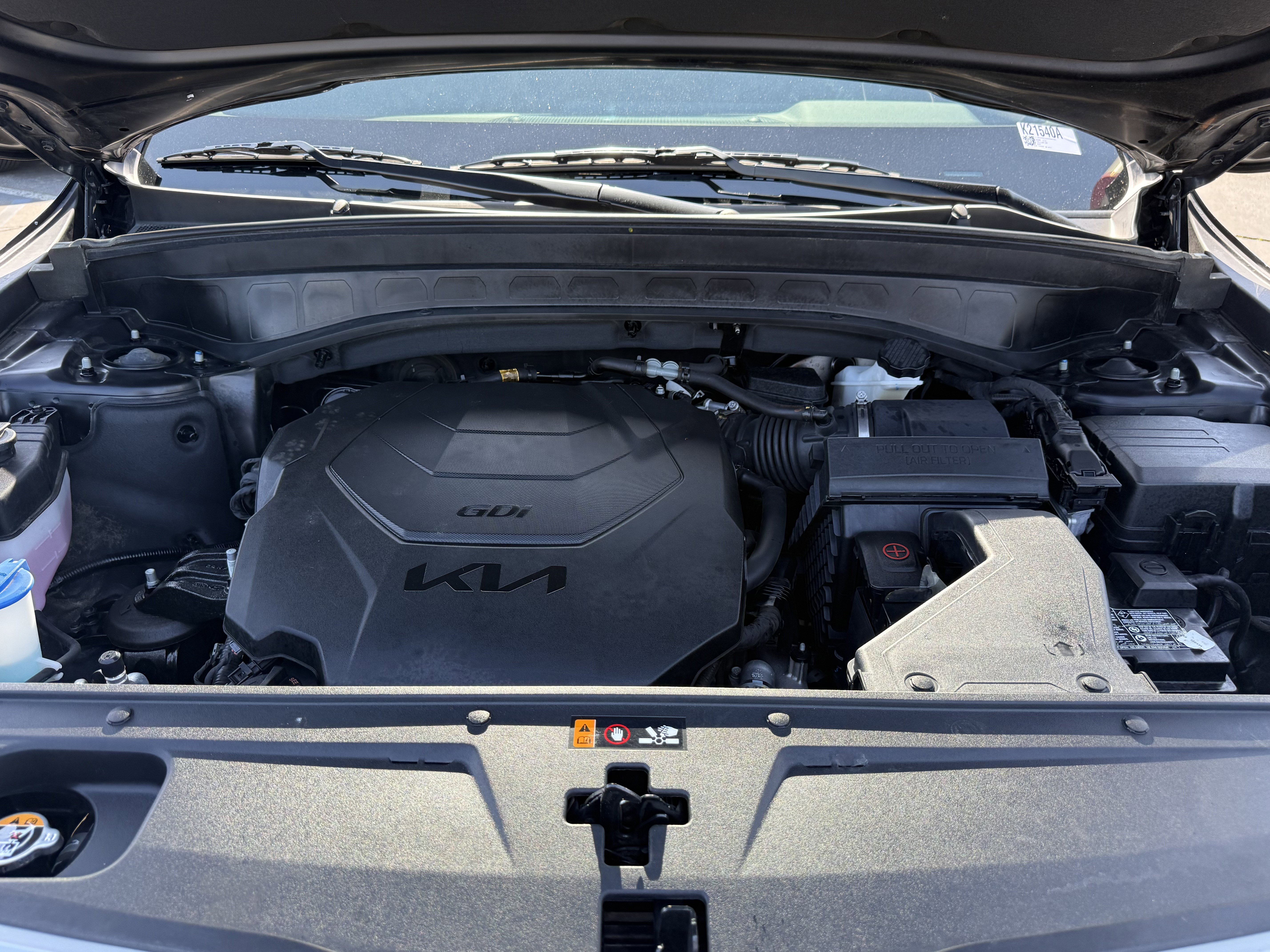 Certified 2025 Kia Telluride LX image 28