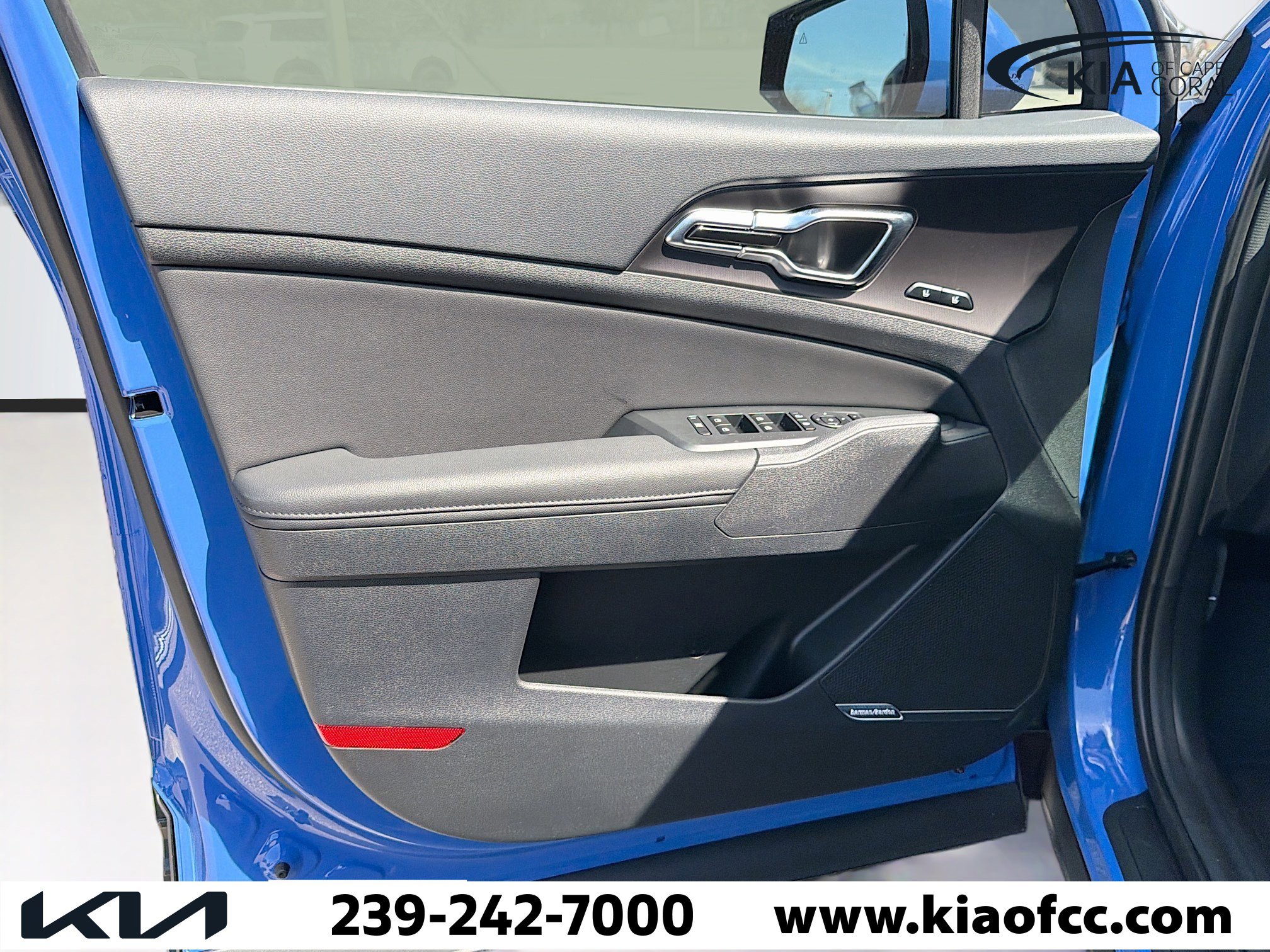 New 2026 Kia Sportage SX image 21