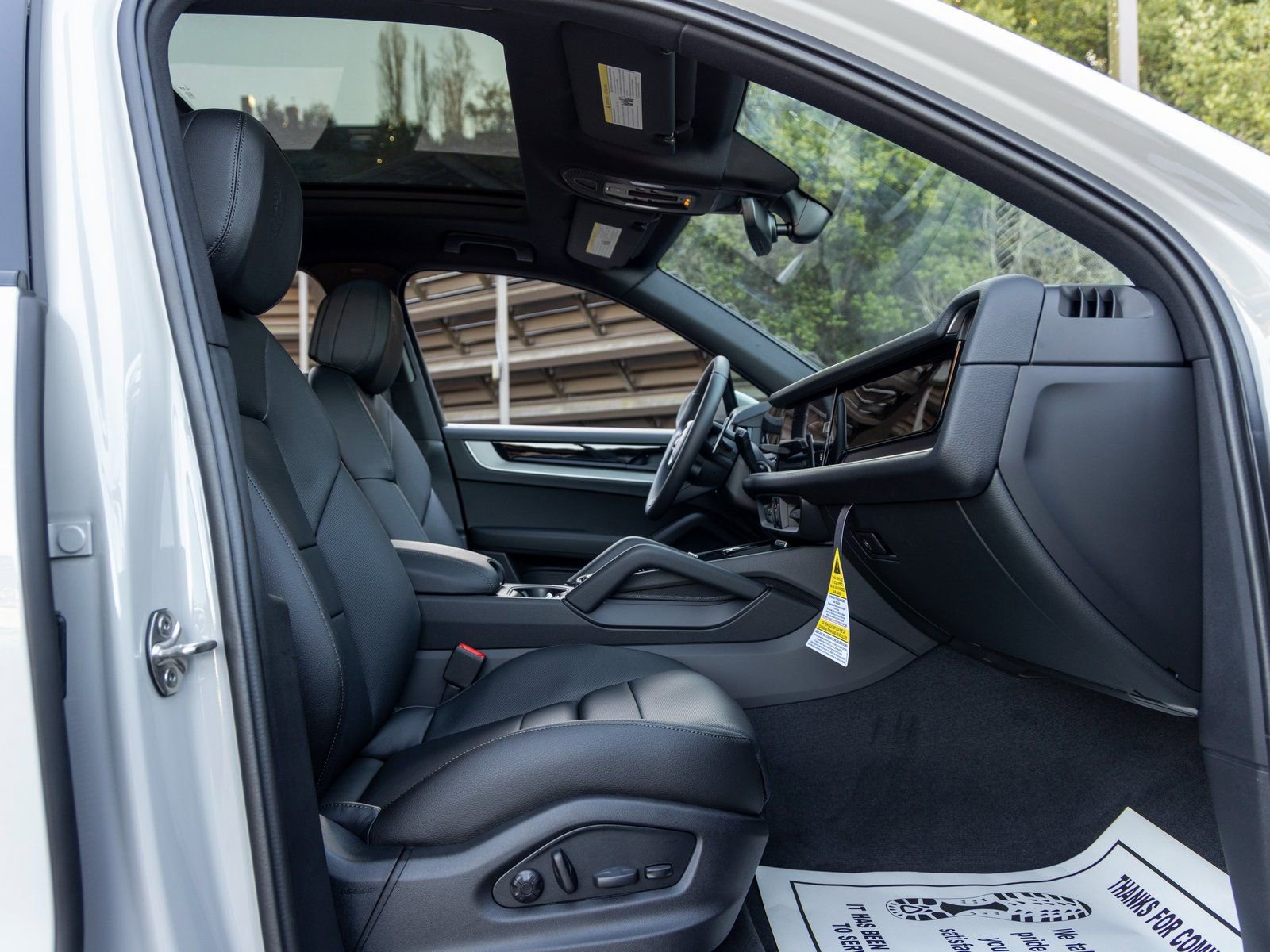 New 2026 Porsche Cayenne image 54