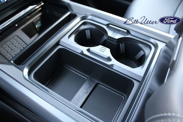 New 2026 Ford F250 Lariat w/ Chrome Package image 13
