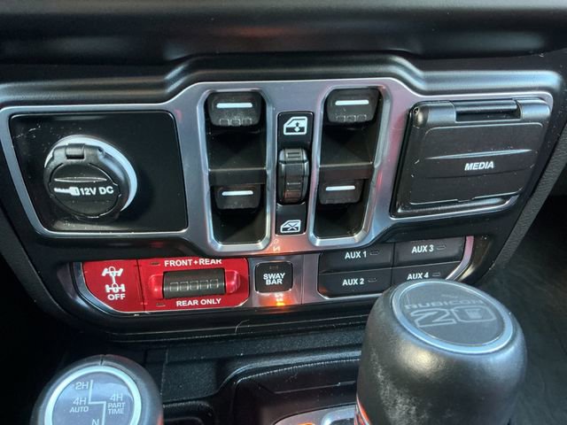 Used 2023 Jeep Wrangler Unlimited Rubicon 4xe AWD/4WD image 23