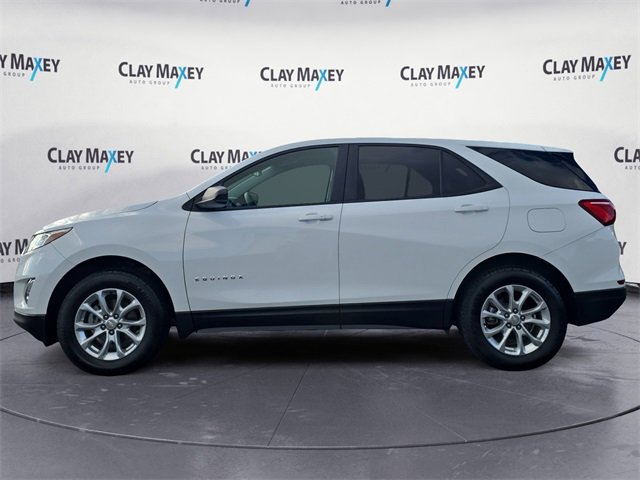 Used 2021 Chevrolet Equinox LS w/ LS Convenience Package image 2