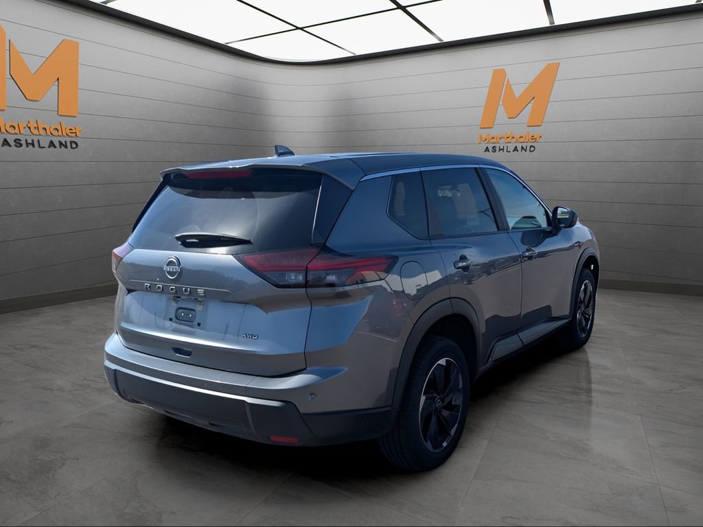 Used 2025 Nissan Rogue SV AWD/4WD image 5