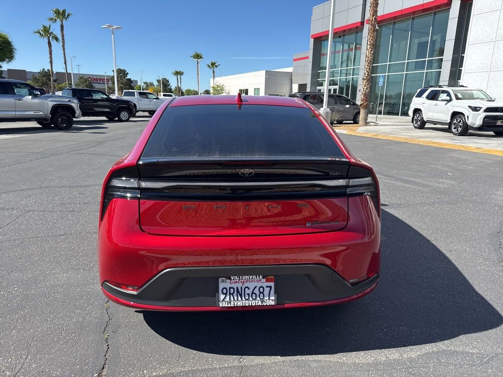Used 2024 Toyota Prius Prime SE FWD image 6