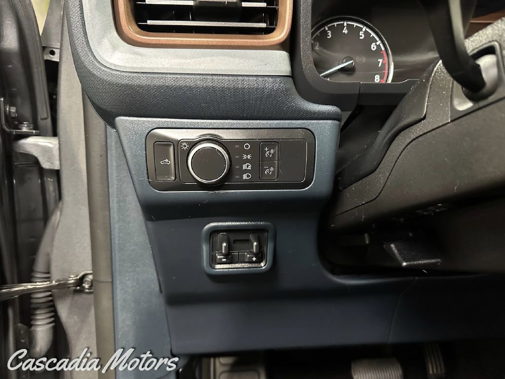 Used 2022 Ford Maverick Lariat w/ Lariat Luxury Package image 39