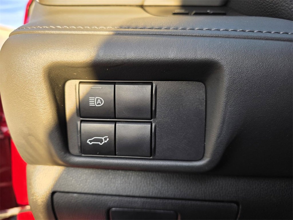 Used 2022 Toyota Highlander XLE image 14